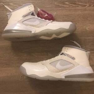 Sold@e-bay Air Jordan Mars 270 Men’s Size 14